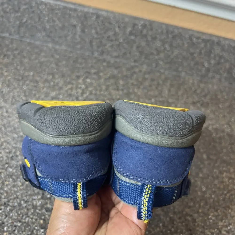 Keen Newport H2 Sandals Kids Size 4 Summer Comfort Outdoor Navy Blue Waterproof